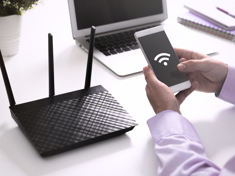 What is a Wireless Access Point? Key Roles and Functions Explained